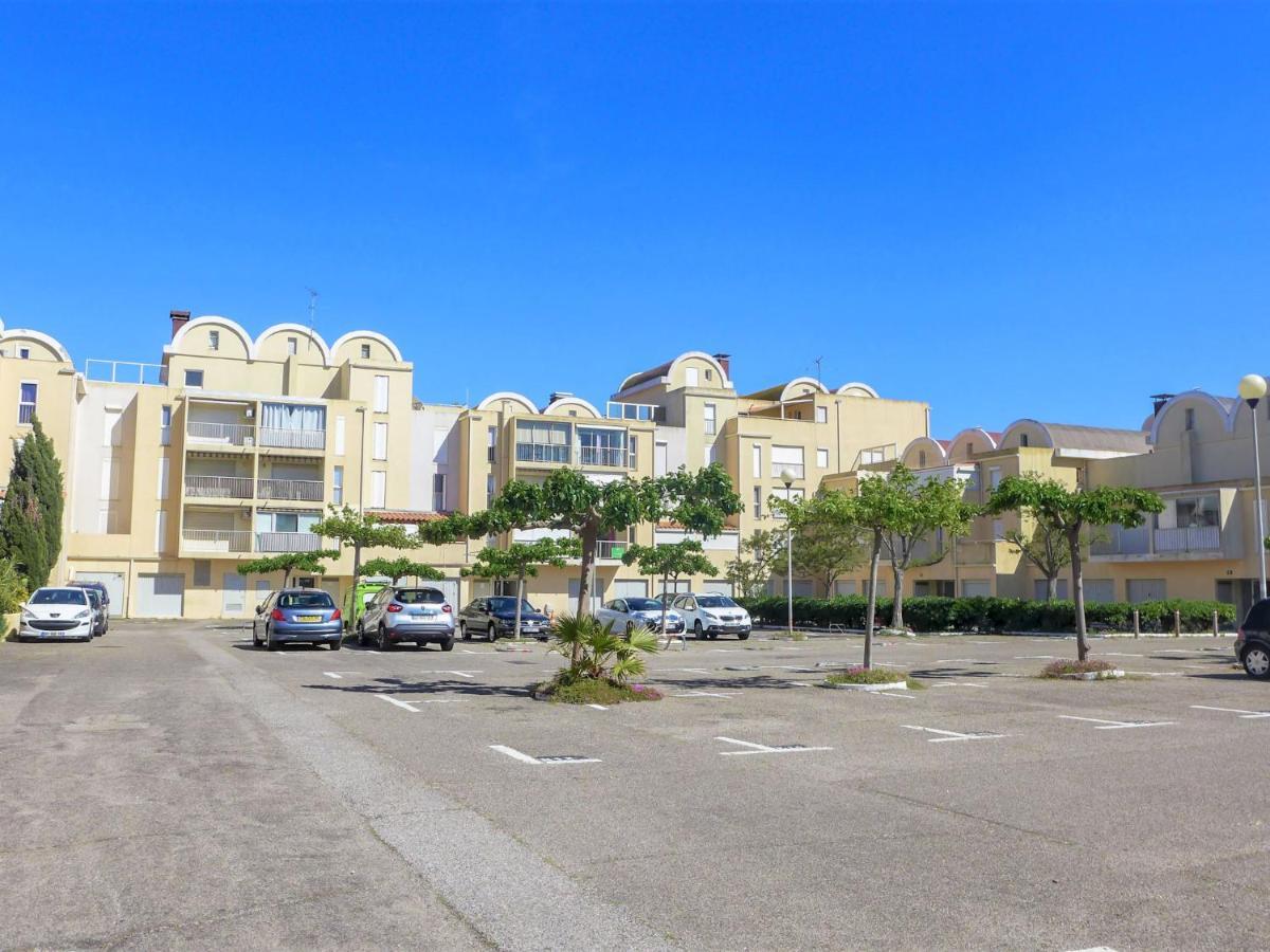 Apartment Les Maisons De La Plage-3 By Interhome